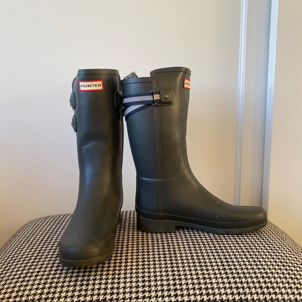 Hunter - Mid Calf Rubber Rain Boots